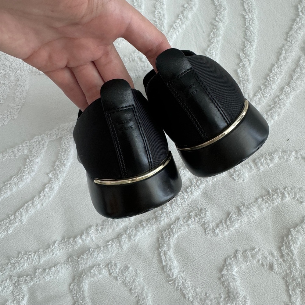 New Black Loafers with inserts, 7.5 - Picture 5 of 6